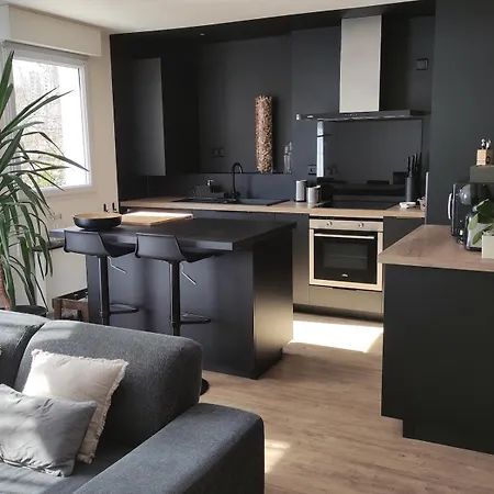 Daire 65m2 Proche Centre Ville, Parking *