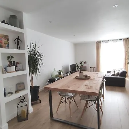 Daire 65m2 Proche Centre Ville, Parking