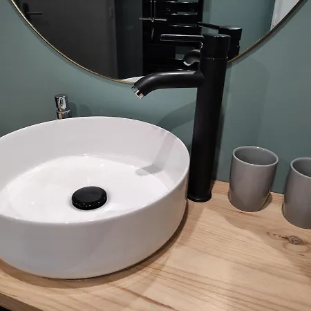 65m2 Proche Centre Ville, Parking Appartement *