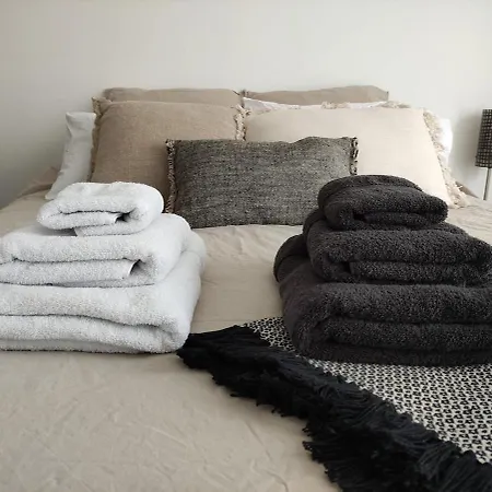 65m2 Proche Centre Ville, Parking Angers