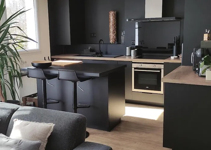 Apartamento 65m2 Proche Centre Ville, Parking *