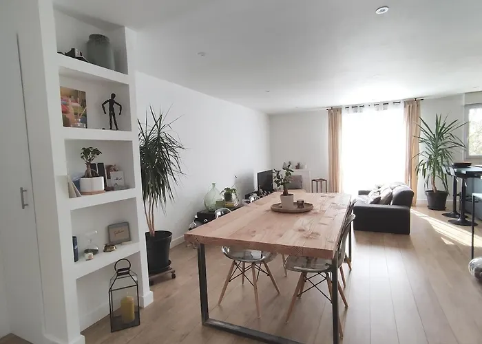 Apartamento 65m2 Proche Centre Ville, Parking