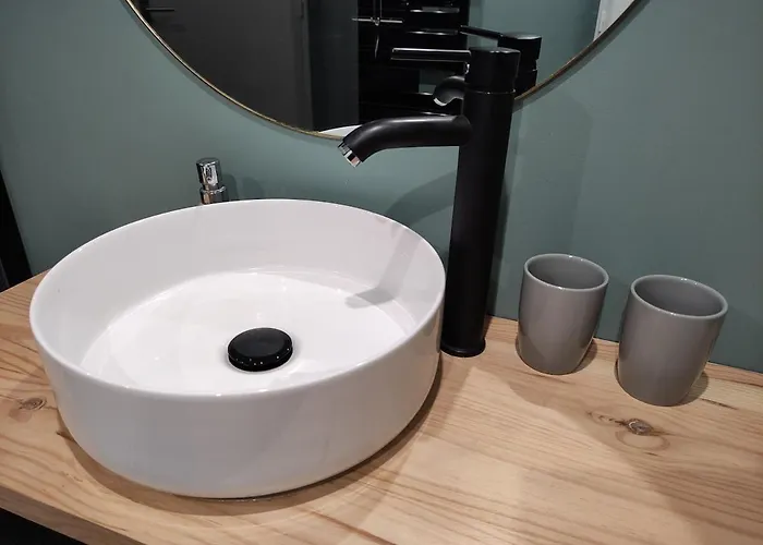 65m2 Proche Centre Ville, Parking Apartamento *