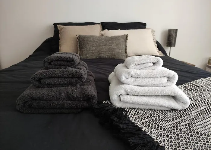 65m2 Proche Centre Ville, Parking Angers