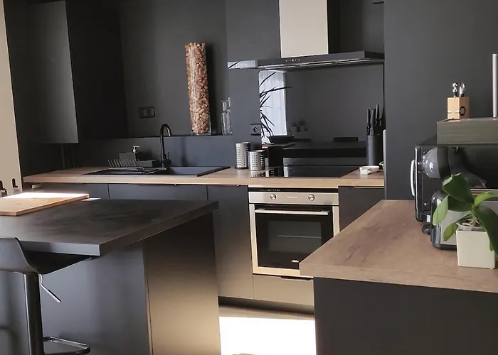 Apartamento 65m2 Proche Centre Ville, Parking