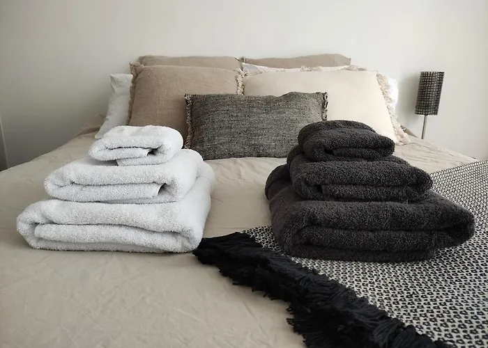 65m2 Proche Centre Ville, Parking Angers